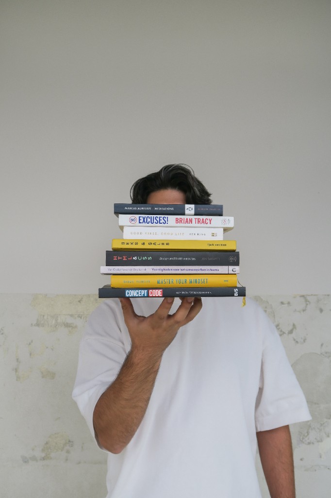 Boeken over sales en mindset als basis voor een sterke high ticket strategie